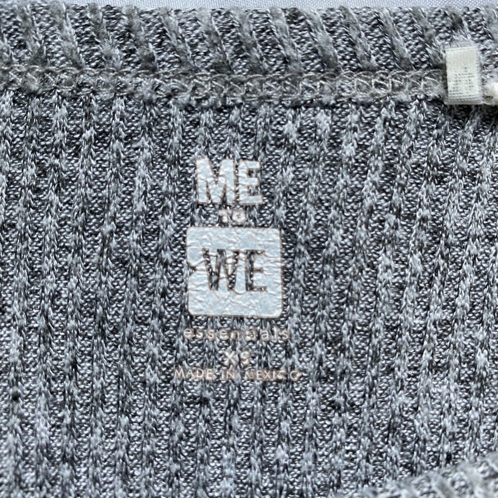 High-Low Grey Sweater - Picture 2 of 3